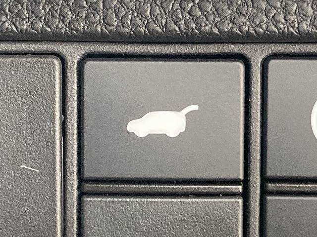 ホンダ&nbsp;ヴェゼルハイブリッドの画像8