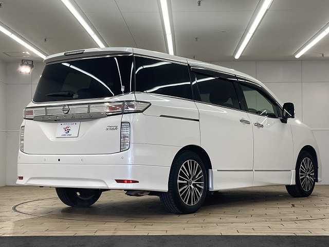 日産&nbsp;エルグランドの画像17