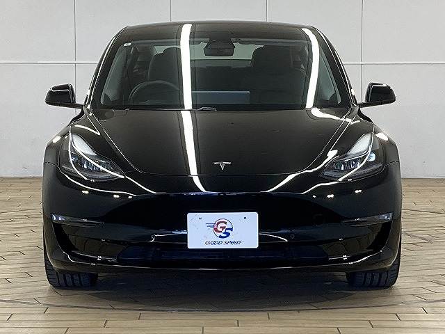 Model 3ロングレンジ 内装他