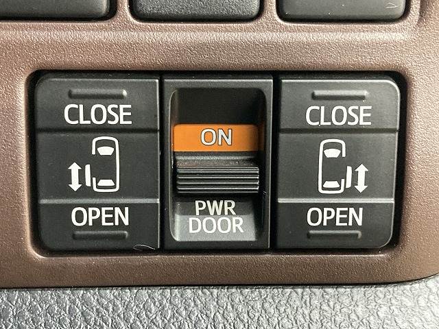 トヨタ エスクァイアハイブリッドの画像9