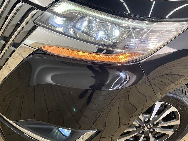 トヨタ エスクァイアハイブリッドの画像20