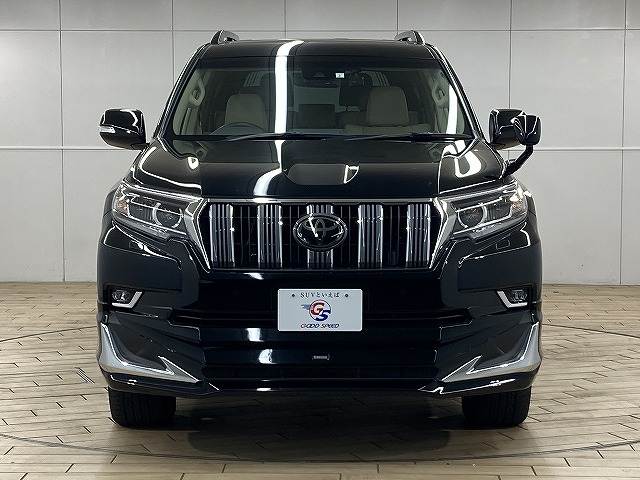 トヨタ&nbsp;ランドクルーザープラドの画像3