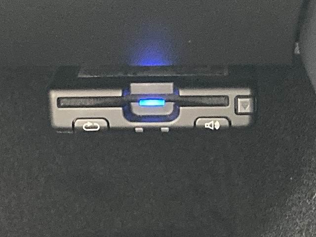 Model Yパフォーマンス 内装他