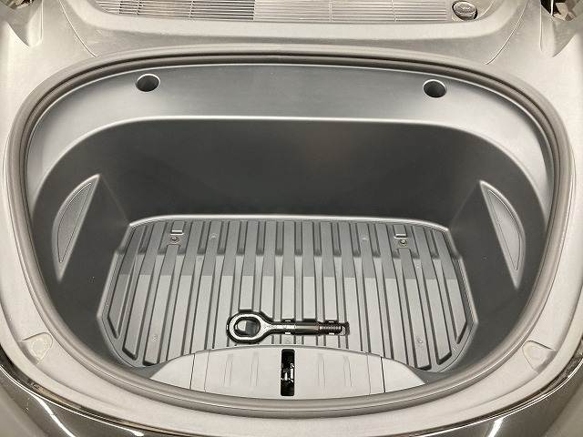 テスラ&nbsp;Model 3の画像18