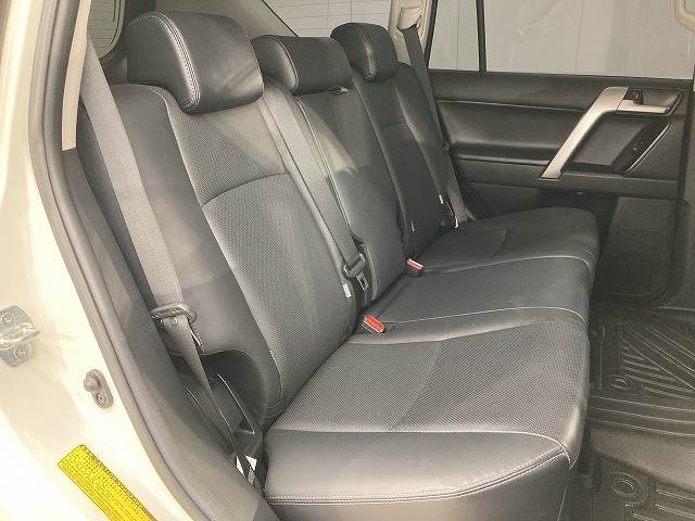 トヨタ ランドクルーザープラドの画像6