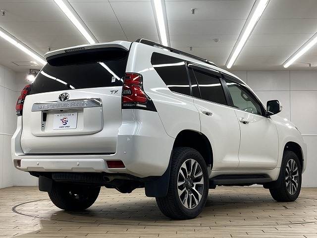 トヨタ ランドクルーザープラドの画像17