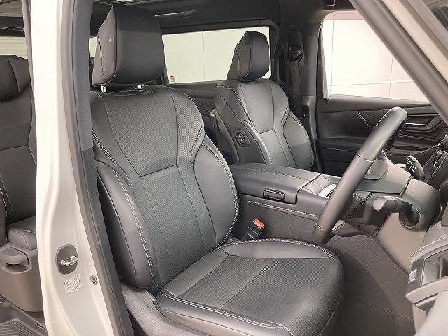 トヨタ&nbsp;アルファードの画像5