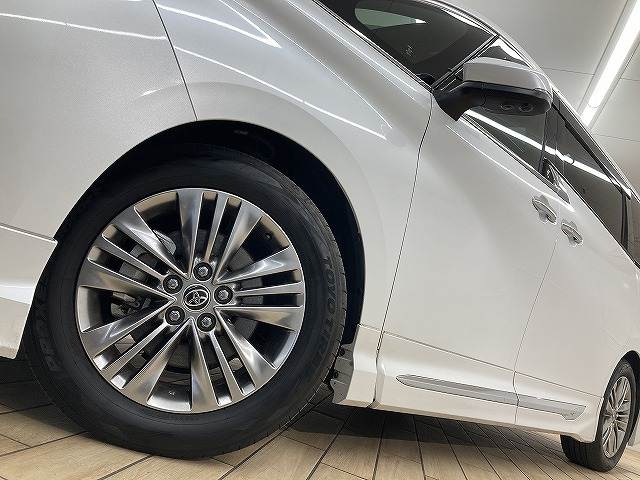 トヨタ&nbsp;アルファードの画像19