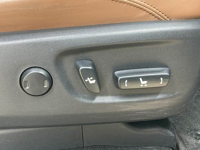 トヨタ&nbsp;ランドクルーザープラドの画像12