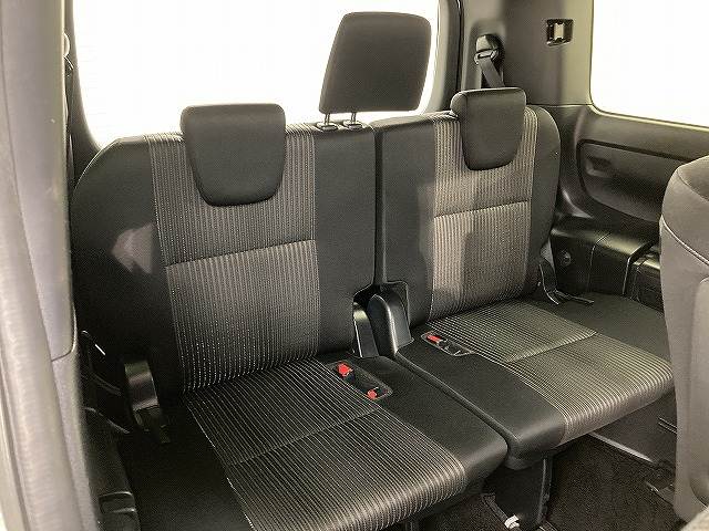 トヨタ&nbsp;ヴォクシーハイブリッドの画像7