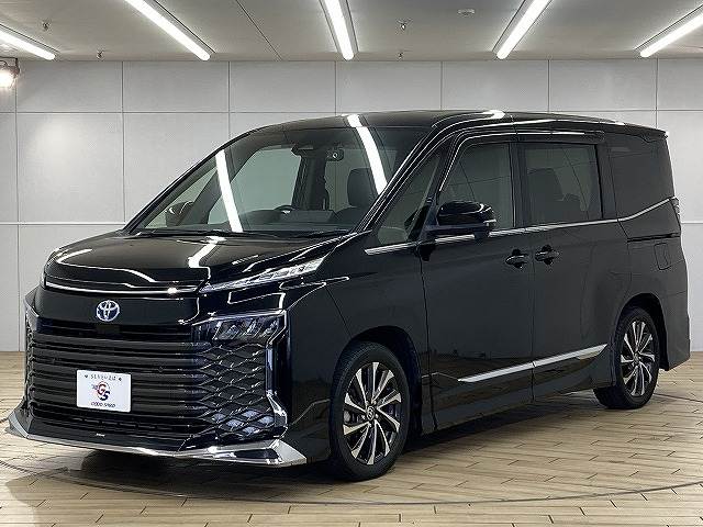 トヨタ ヴォクシーハイブリッドの画像14