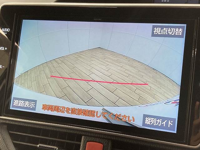 トヨタ&nbsp;ノアハイブリッドの画像4