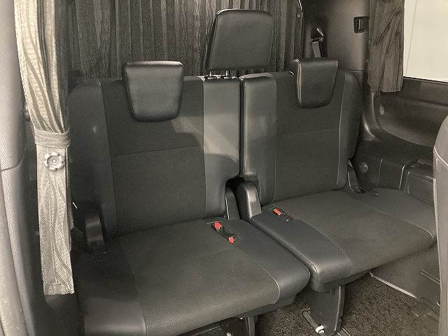 トヨタ&nbsp;ノアハイブリッドの画像7