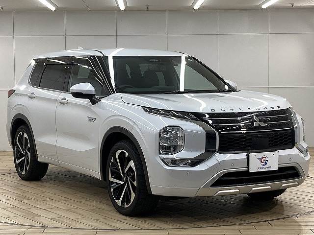 三菱 アウトランダーPHEVの画像14