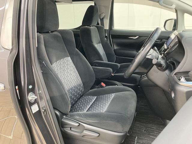 トヨタ&nbsp;ヴェルファイアの画像5