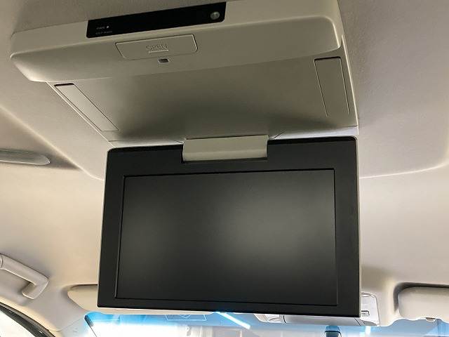 トヨタ&nbsp;ヴェルファイアの画像8