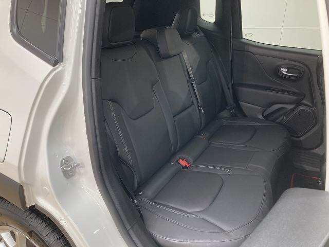 JEEP Renegade□Limited 内装他