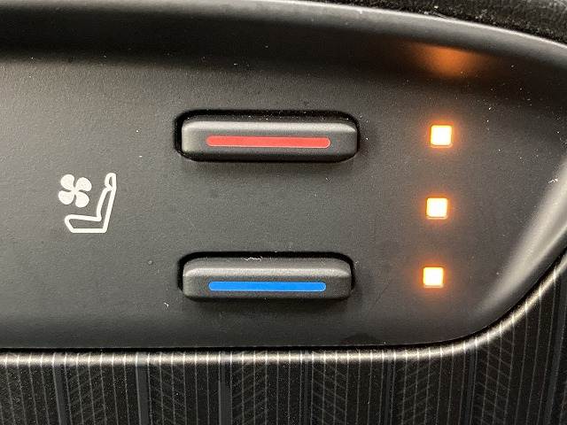 トヨタ&nbsp;ハリアーハイブリッドの画像10