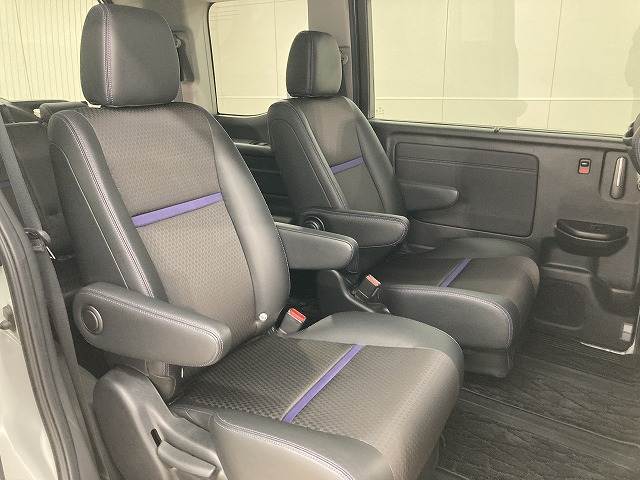 ステップワゴンスパーダ HV G EX Honda SENSING BLACK STYLE 内装他