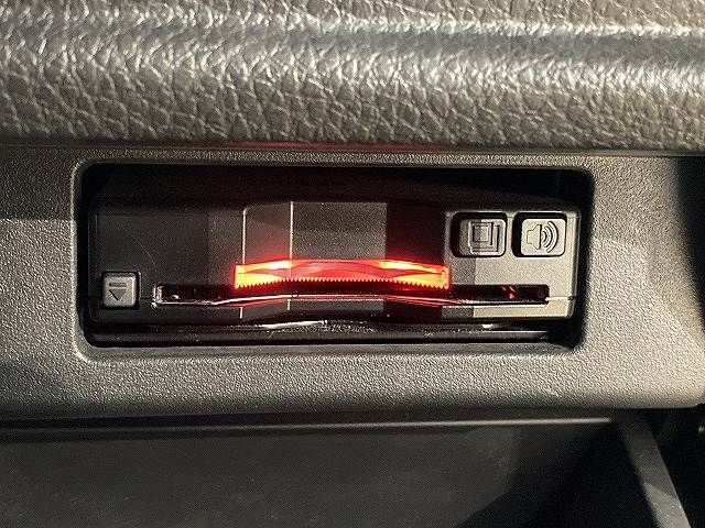 日産&nbsp;エルグランドの画像12