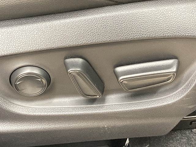 トヨタ&nbsp;カローラクロスの画像9