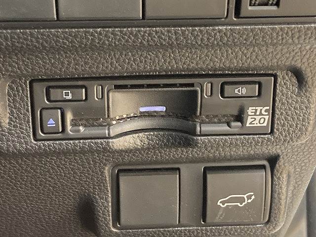 トヨタ&nbsp;カローラクロスの画像10