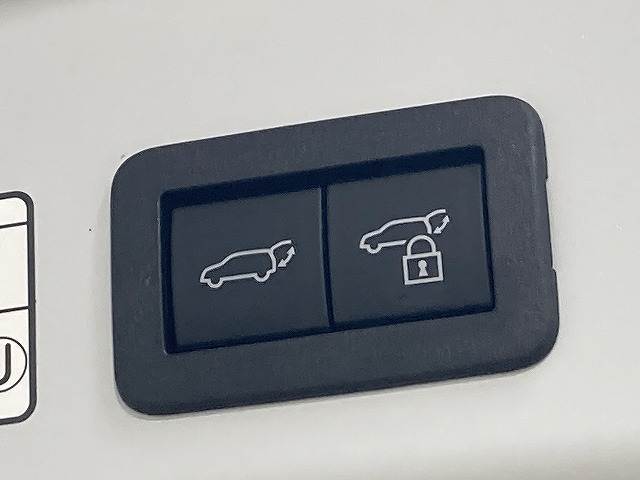 トヨタ&nbsp;カローラクロスの画像12