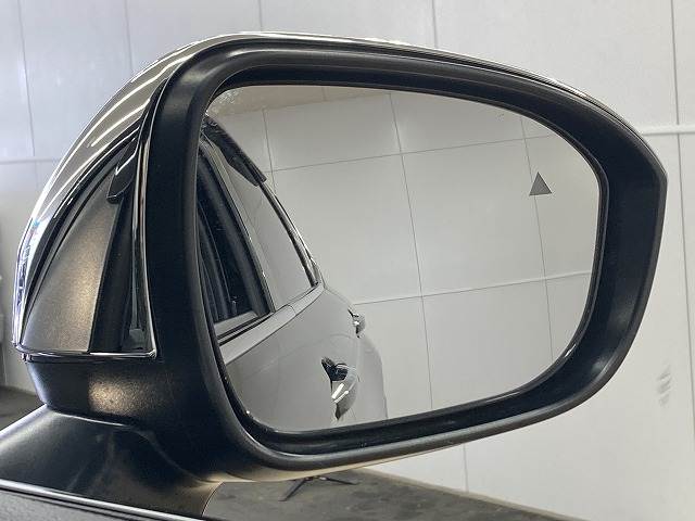 三菱&nbsp;アウトランダーPHEVの画像12