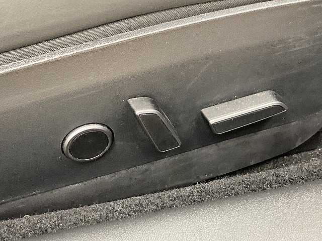 テスラ&nbsp;Model 3の画像11