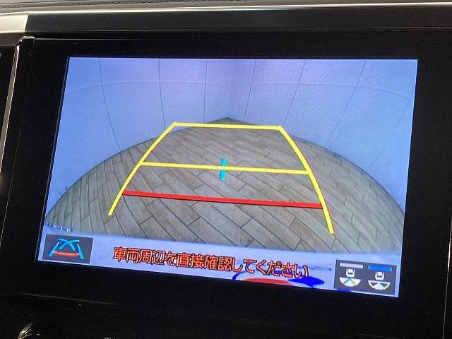 トヨタ&nbsp;アルファードの画像4