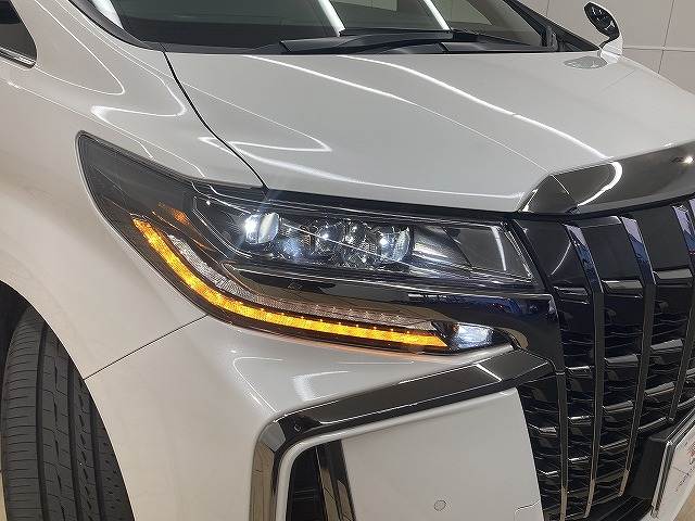 トヨタ&nbsp;アルファードの画像20