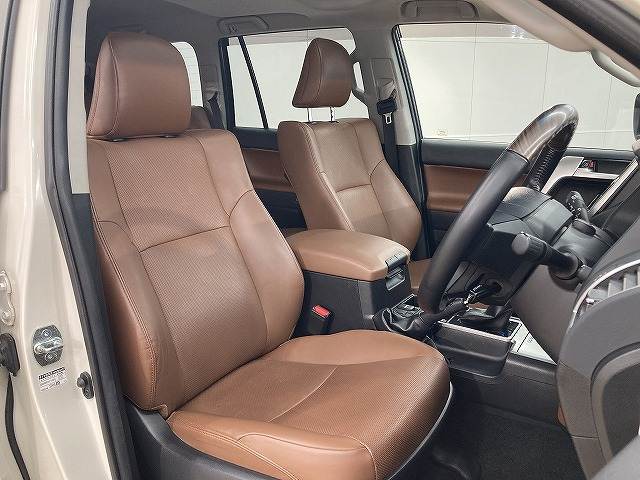 トヨタ&nbsp;ランドクルーザープラドの画像5