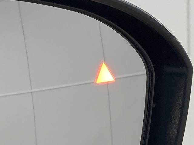 三菱&nbsp;アウトランダーPHEVの画像11