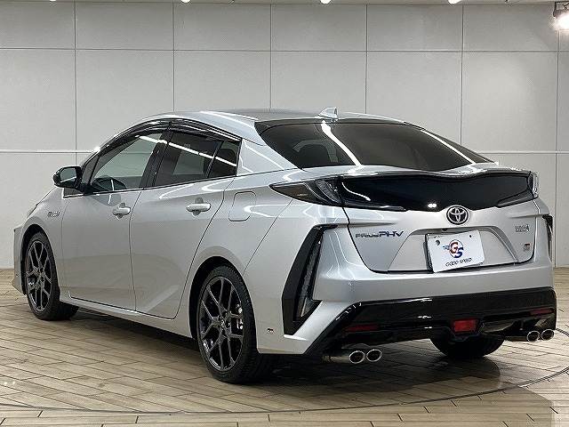 トヨタ&nbsp;プリウスPHVの画像17