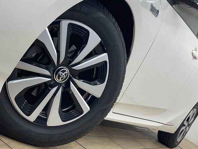 トヨタ プリウスPHVの画像19