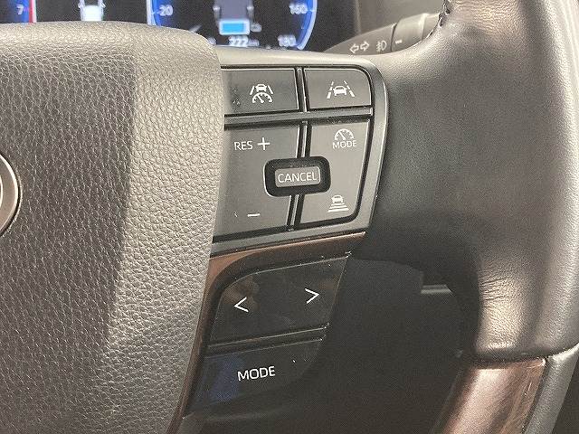 トヨタ アルファードハイブリッドの画像7