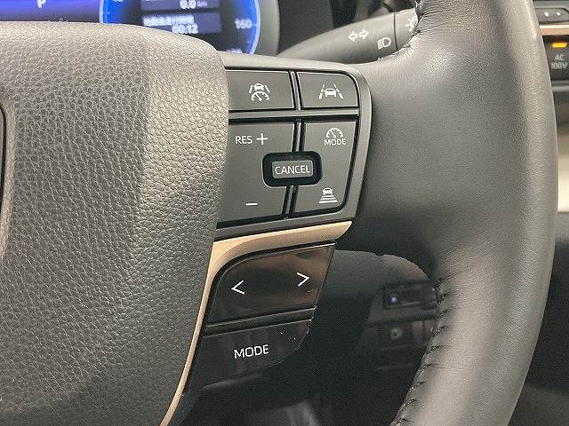 トヨタ&nbsp;クラウンクロスオーバーの画像8