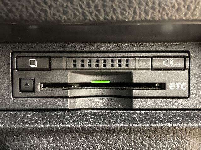 トヨタ&nbsp;ヴォクシーの画像12