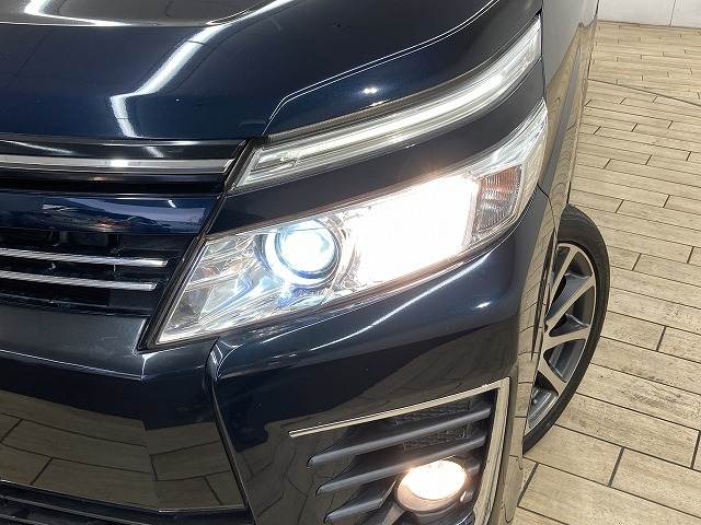 トヨタ&nbsp;ヴォクシーの画像20