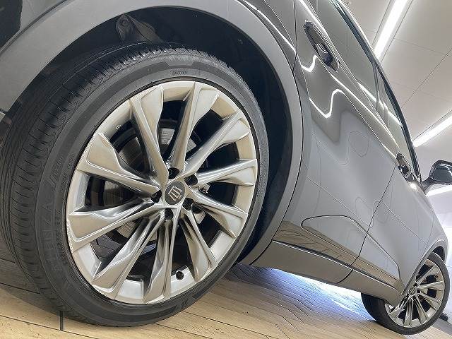 トヨタ クラウンクロスオーバーの画像19