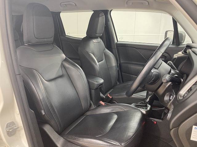 JEEP Renegade□Limited 内装他