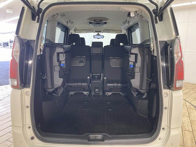 日産&nbsp;セレナの画像13