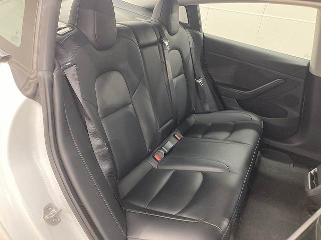 テスラ&nbsp;Model 3の画像13