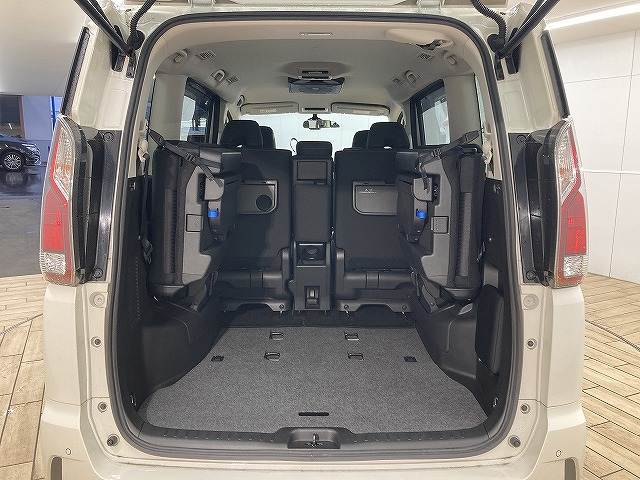 日産 セレナの画像12