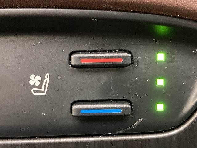 トヨタ&nbsp;ハリアーハイブリッドの画像12