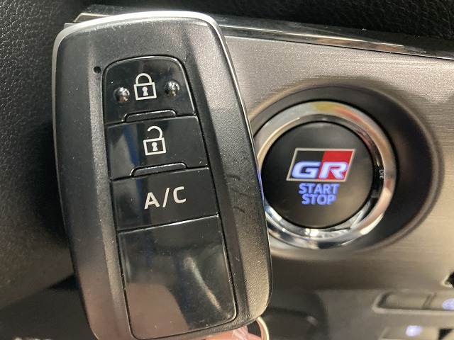 トヨタ プリウスPHVの画像7