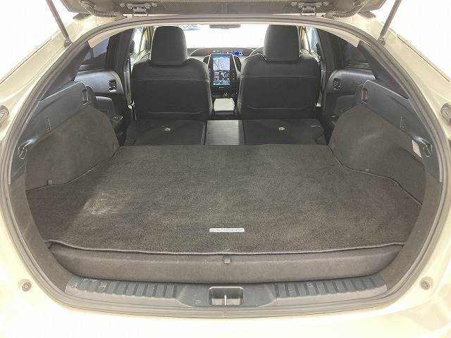 トヨタ プリウスPHVの画像13