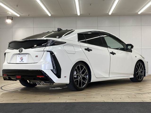 トヨタ プリウスPHVの画像17