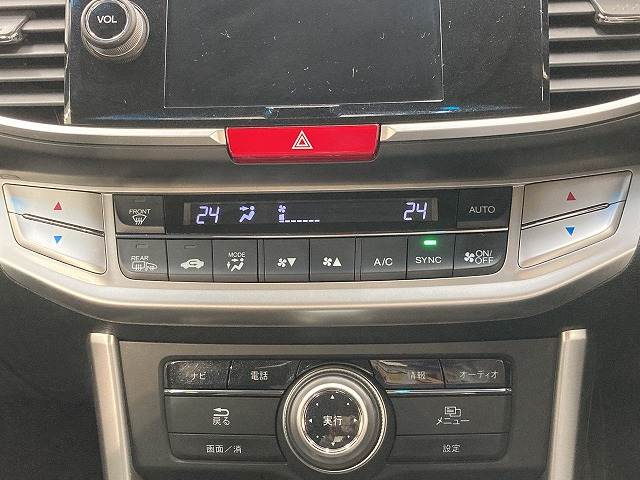 ホンダ アコードハイブリッドの画像10