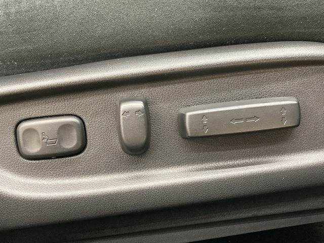 ホンダ アコードハイブリッドの画像11